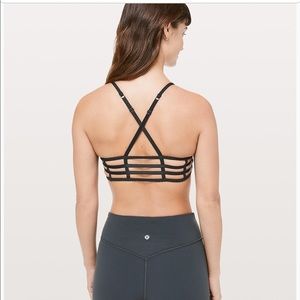 ISO Lululemon Hot Spell Bra Size 12!
